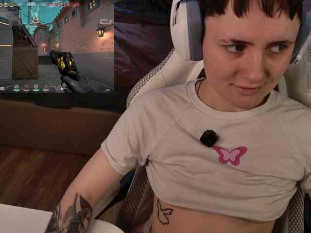 LunaL0ve webcam