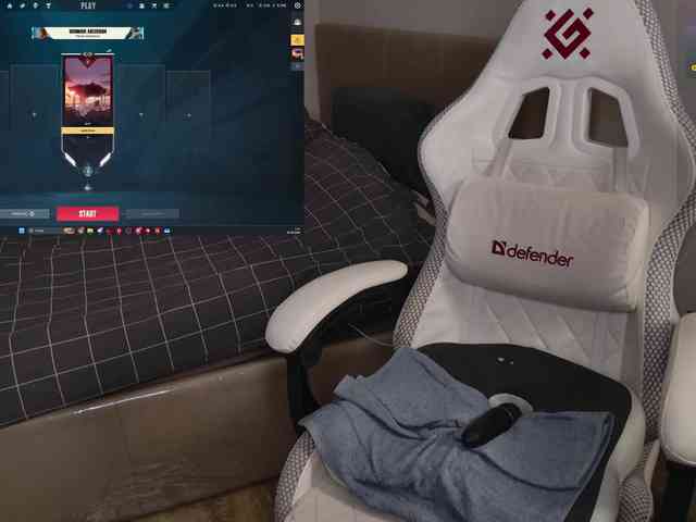 LunaL0ve webcam