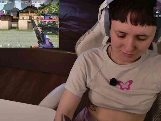 LunaL0ve webcam