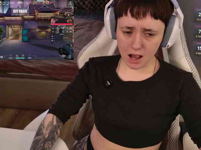 LunaL0ve webcam