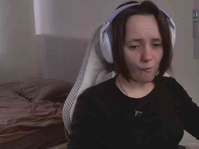 LunaL0ve webcam