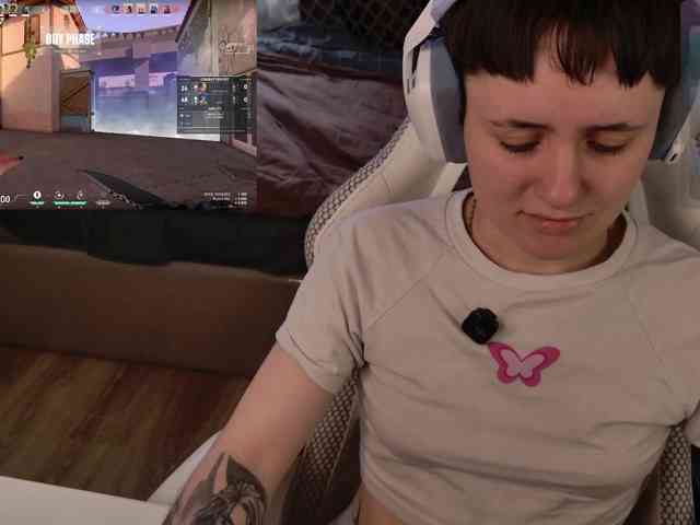 LunaL0ve webcam