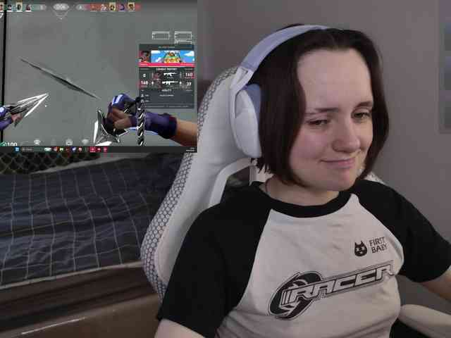 LunaL0ve webcam