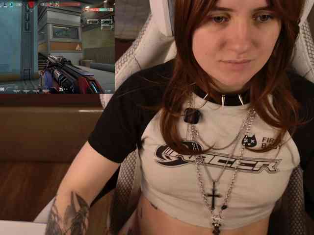 LunaL0ve webcam