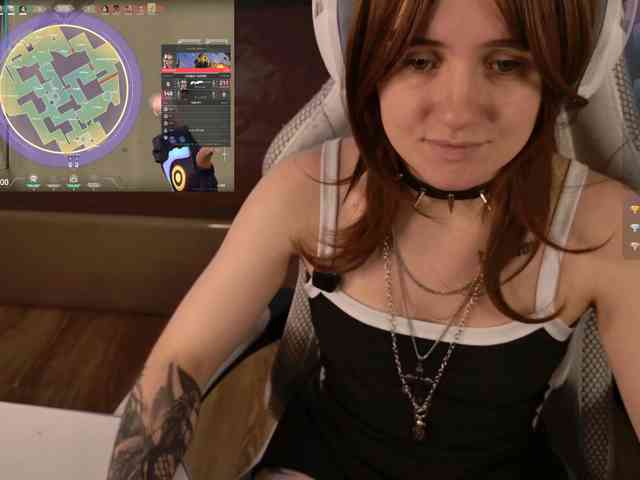 LunaL0ve webcam