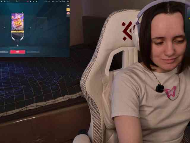 LunaL0ve webcam