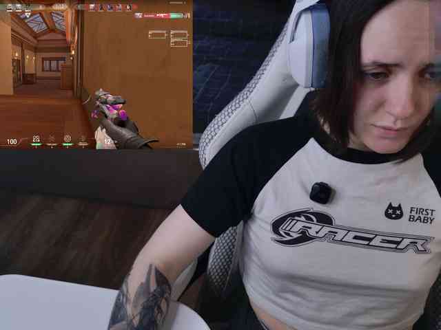 LunaL0ve webcam