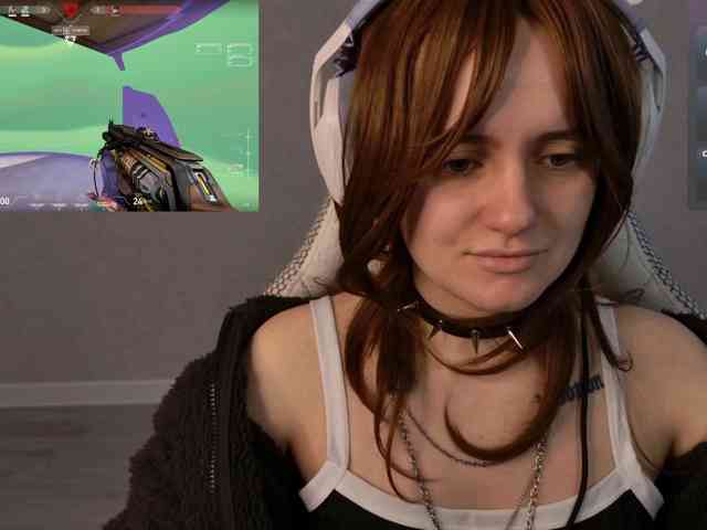 LunaL0ve webcam