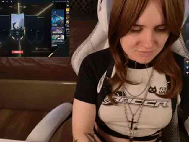 LunaL0ve webcam