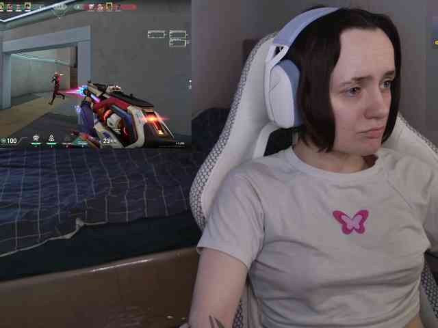 LunaL0ve webcam