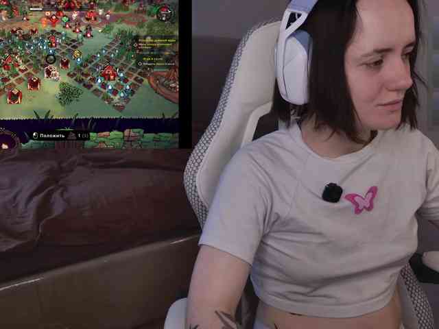 LunaL0ve webcam