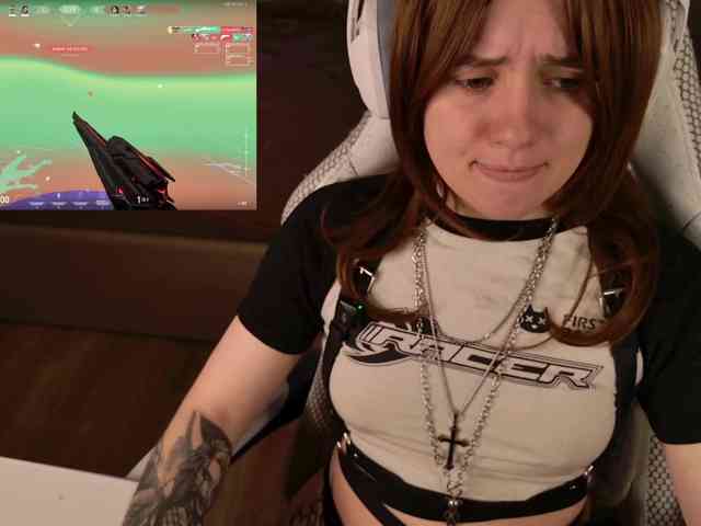 LunaL0ve webcam