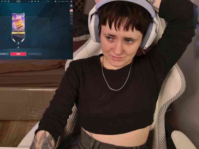 LunaL0ve webcam