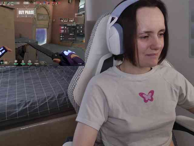 LunaL0ve webcam