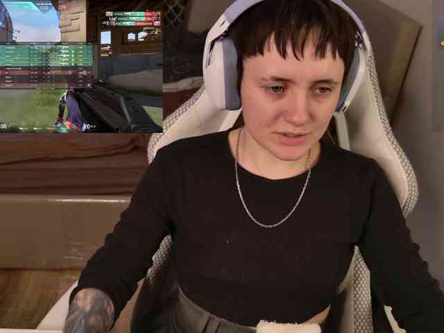 LunaL0ve webcam