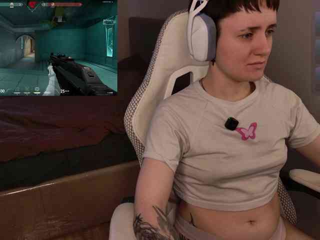 LunaL0ve webcam