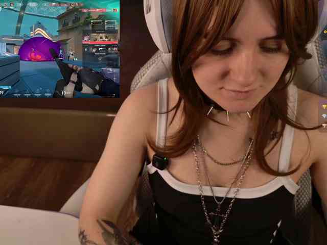 LunaL0ve webcam