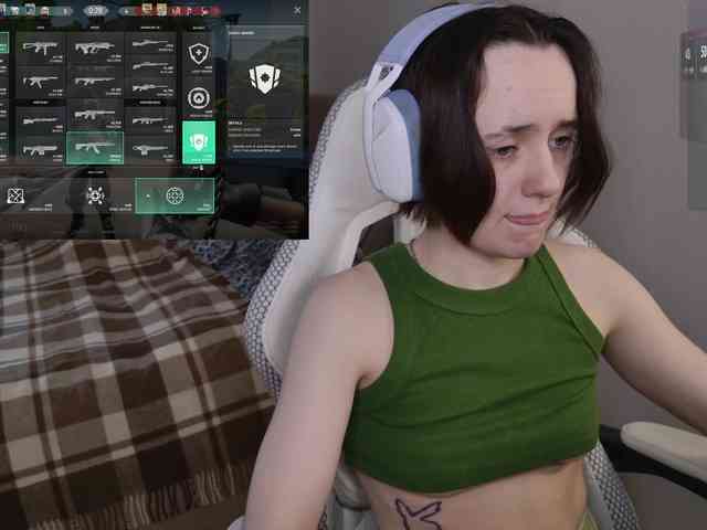 LunaL0ve webcam