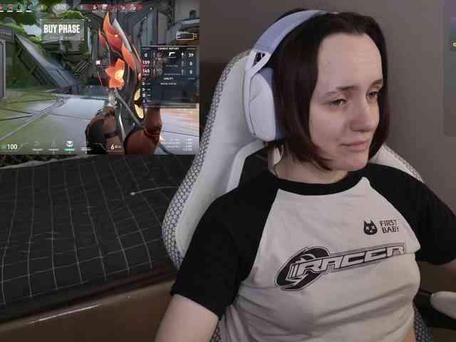 LunaL0ve webcam