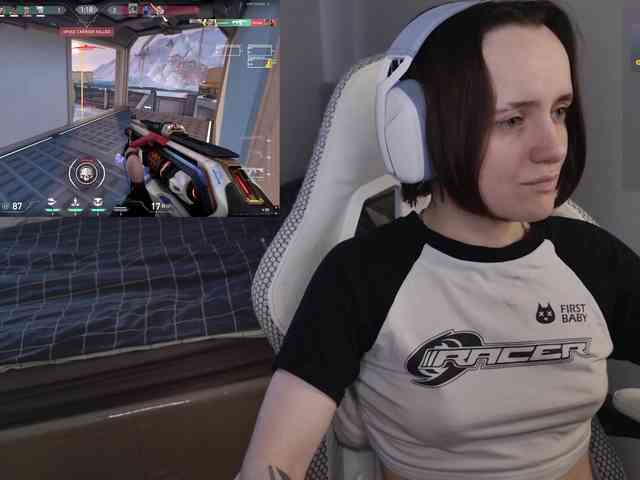 LunaL0ve webcam
