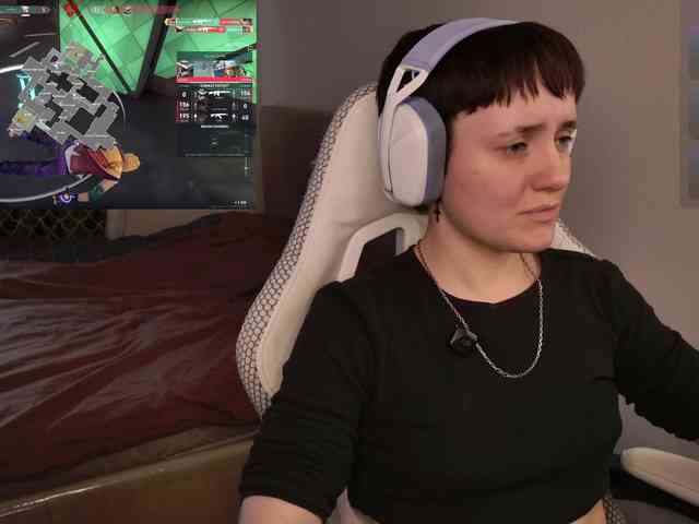 LunaL0ve webcam