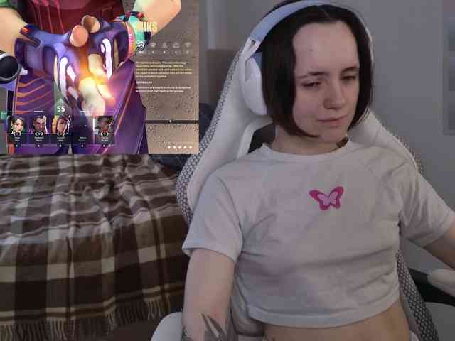 LunaL0ve webcam