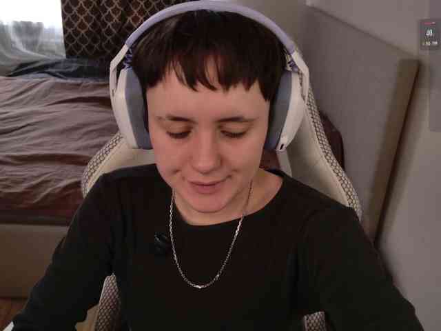 LunaL0ve webcam