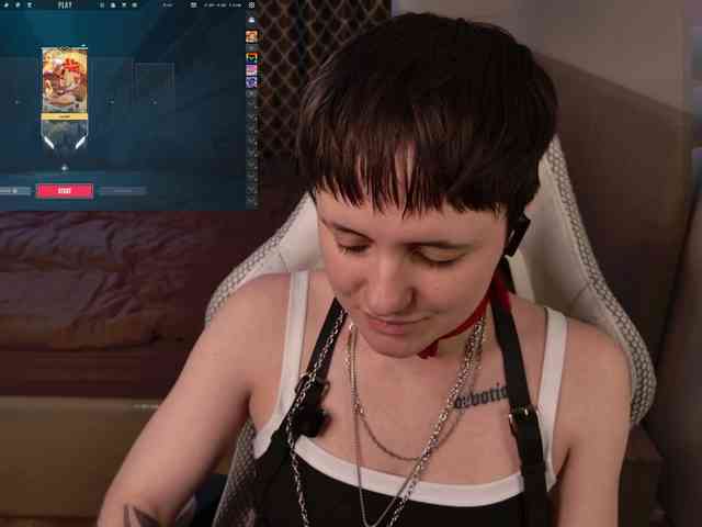 LunaL0ve webcam