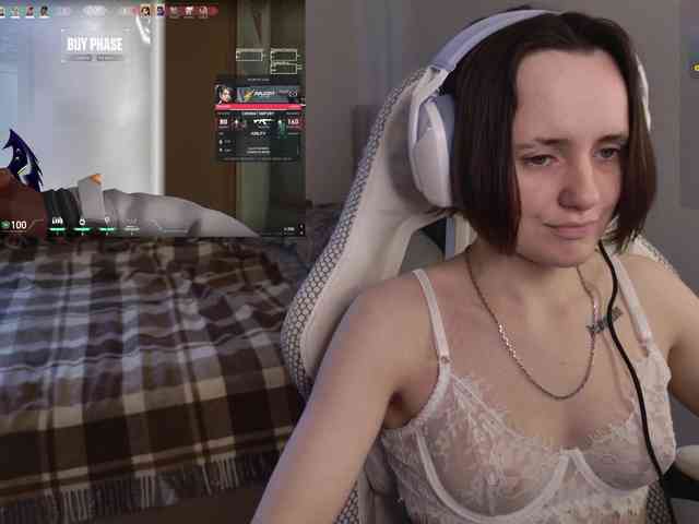 LunaL0ve webcam