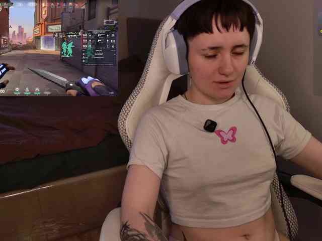 LunaL0ve webcam