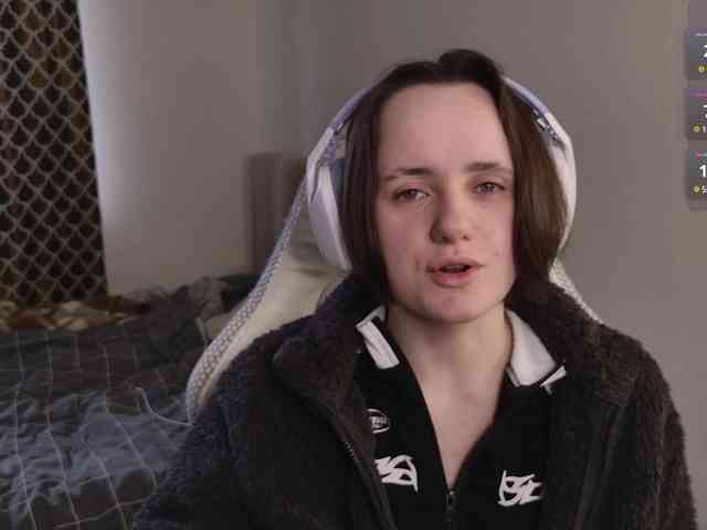 LunaL0ve webcam