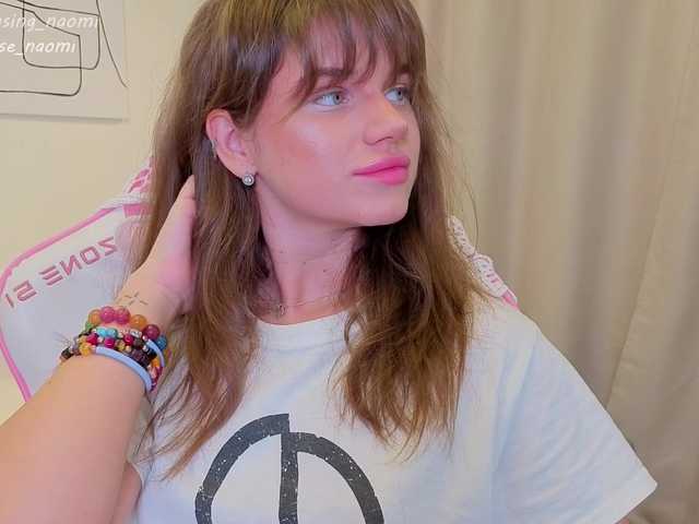 Naomimif live cam on BongaCams
