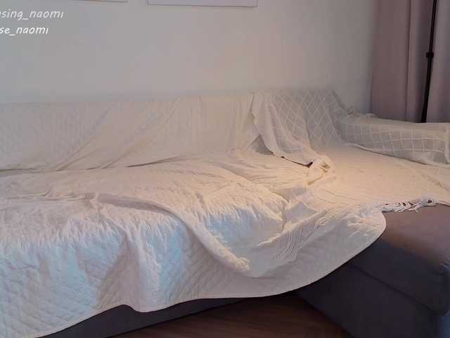 teasingNaomi