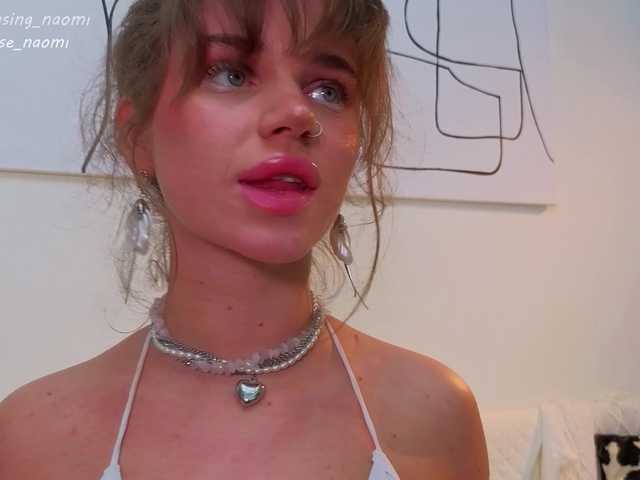 Naomimif live cam on BongaCams