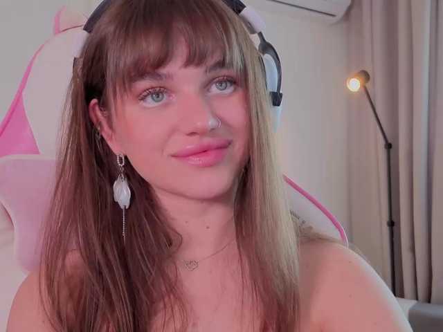 teasingNaomi