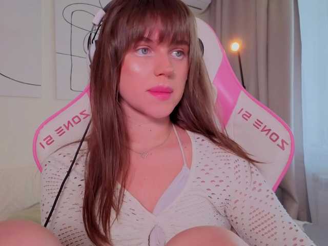 teasingNaomi