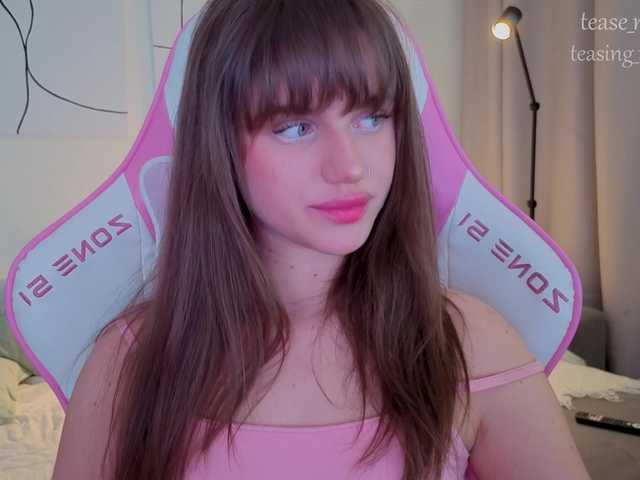 teasingNaomi live cam preview