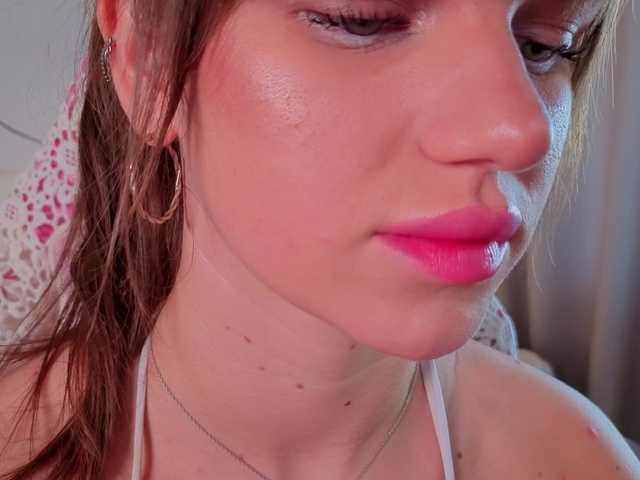 teasingNaomi