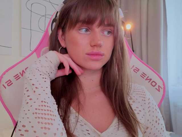 teasingNaomi