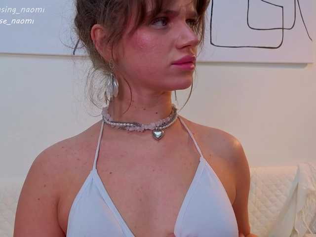 Naomimif live cam on BongaCams