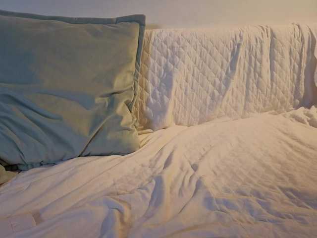 teasingNaomi
