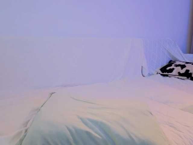 Naomimif live cam on BongaCams