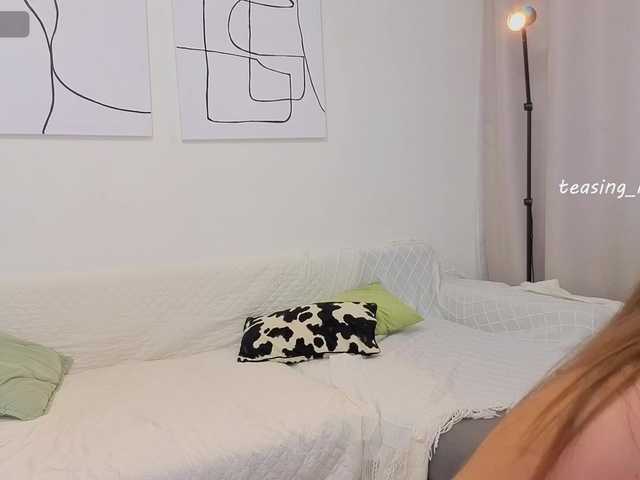Naomimif live cam on BongaCams