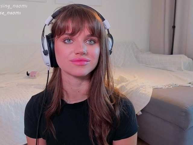teasingNaomi