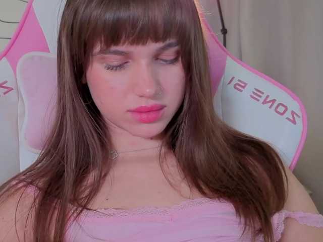teasingNaomi