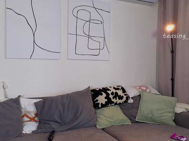 Naomimif live cam on UnifiedCams