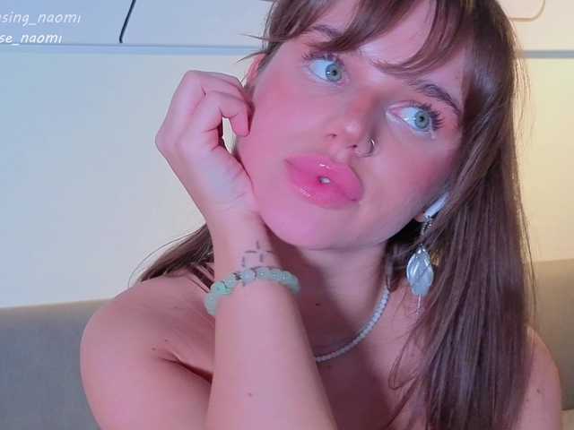 teasingNaomi