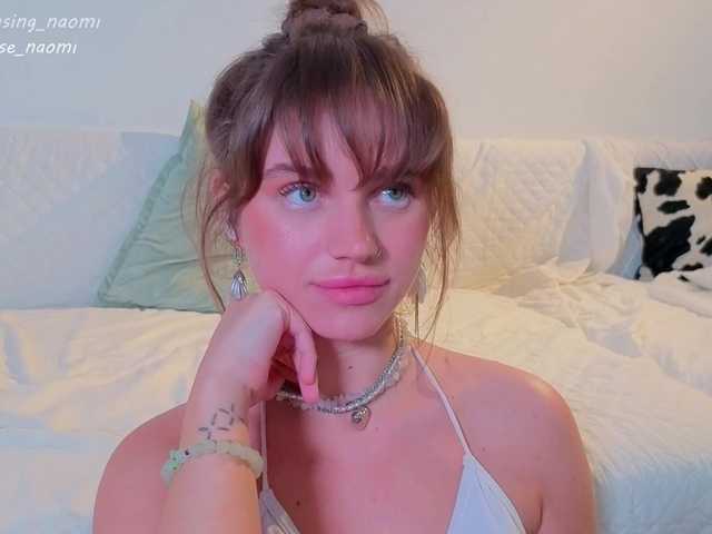 Naomimif live cam on BongaCams
