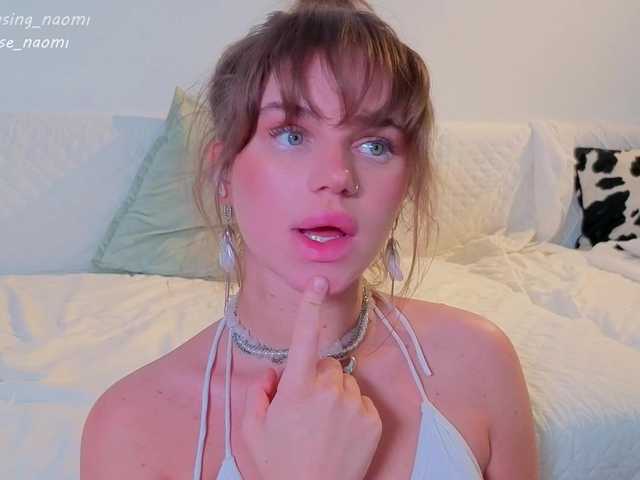 Naomimif live cam on BongaCams