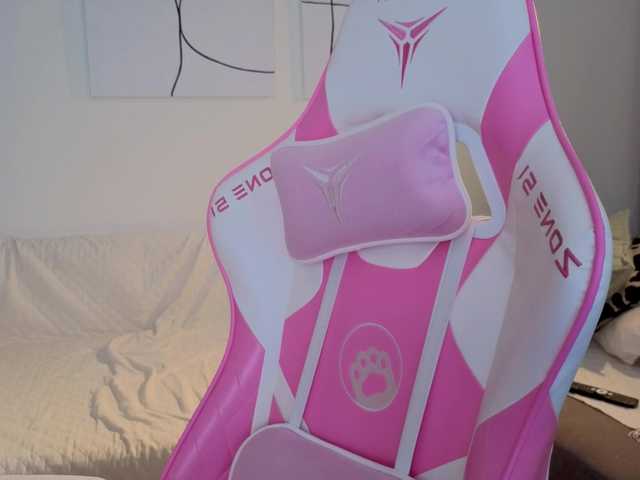 teasingNaomi